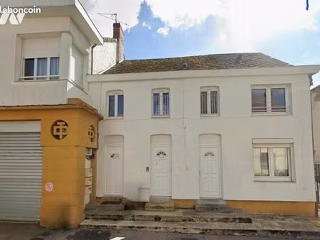 immeuble 136 m² hautmont