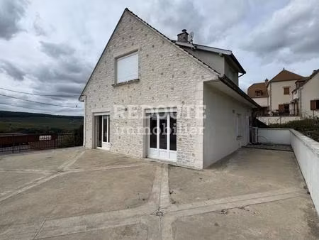 à 15 minutes d'epernay - a vendre - maison de 6 pièces (110 m2) à rafraichir