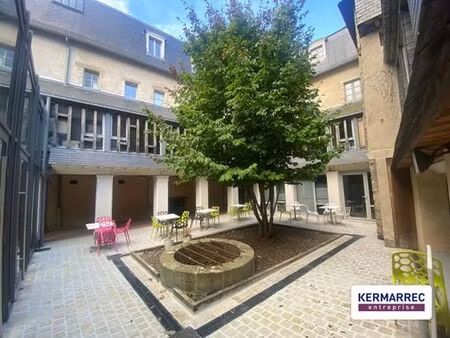 bureau de prestige de 741 m2 en vente - rennes  france