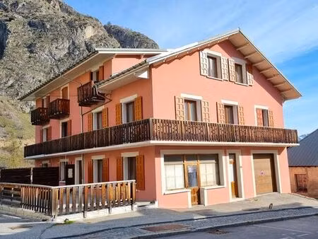maison de 15 pièces de luxe en vente à valloire  auvergne-rhône-alpes