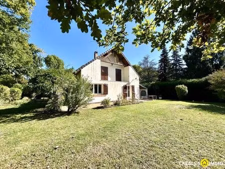 prestigieuse maison en vente saint-sauveur-sur-école  île-de-france