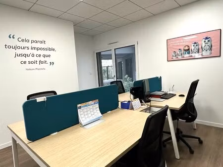 location local professionnel 58m² bron 69500