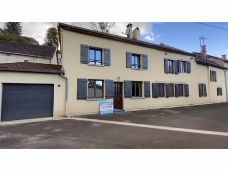 vente maison 8 pièces 250 m² à laferté-sur-aube (52120)  193 000 €
