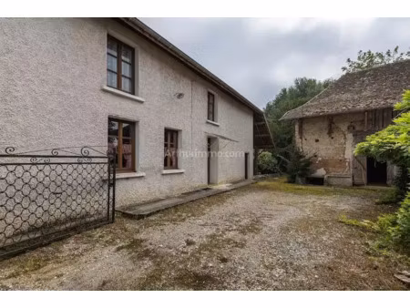 vente maison 5 pièces 118 m² à les avenières (38630)  210 000 €