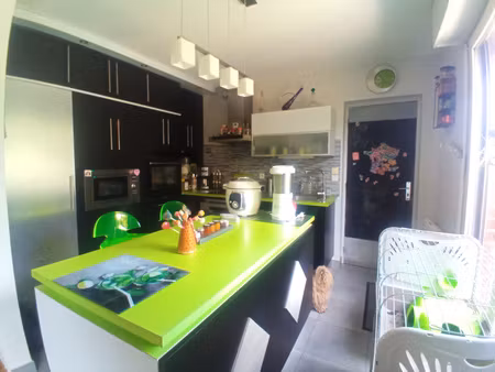 maison 110m² - 5 chambres - jardin - garage - parkings