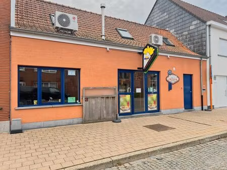 bloeiende frituur met bewezen omzet op topligging!