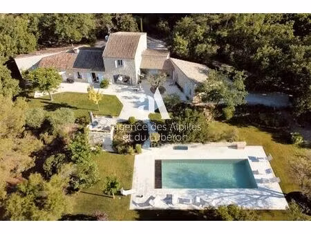maison de campagne de luxe de 4 chambres en location goult  provence-alpes-côte d'azur