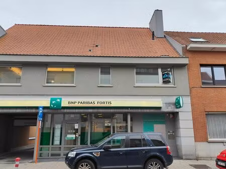 appartement in merchtem centrum.