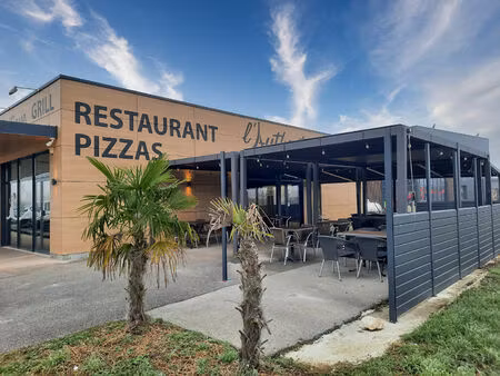 murs et fonds de commerces - restaurant avec emplacement n°1