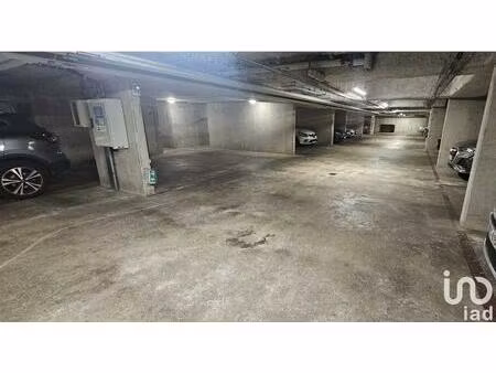 location parking 12 m²