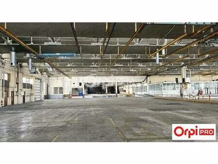 local d'activités à louer