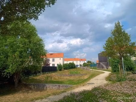 terrain constructible viabilisé à vendre