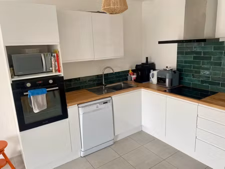 location maison 5 pièces 95 m² à la bosse-de-bretagne (35320)  900 €
