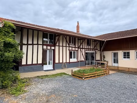 ensemble immobilier au beau potentiel