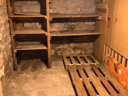 box local vélo centre ville lons le saunier accès rdc