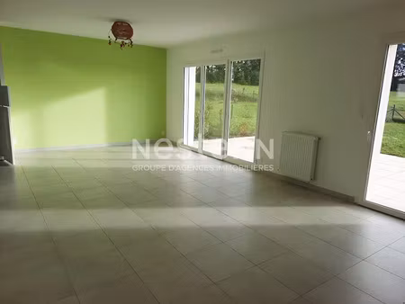 location maison 4 pièces 89 m² à saint-armel (56450)  1 220 €