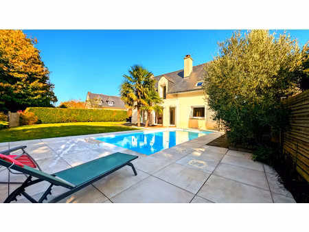 maison 6 pièces - 138.6m²