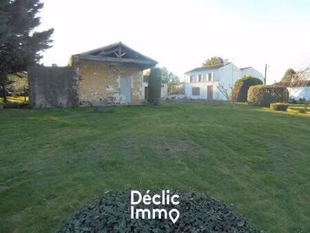 maison et dépendances