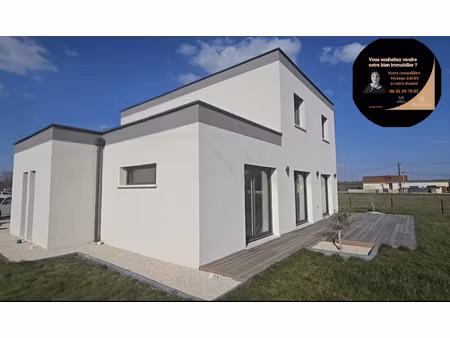 maison récente 4 chambres avec garage proche genlis
