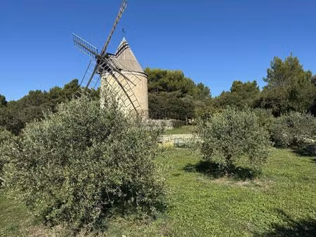vue panoramique sur le moulin maison de plain-pied au calme à joucas