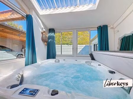 maison familiale 4 pièces – jardin  jacuzzi & dépendance – château-arnoux-saint-auban