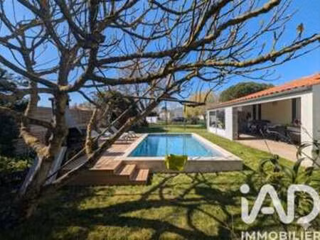 vente maison piscine à yves (17340) : à vendre piscine / 125m² yves