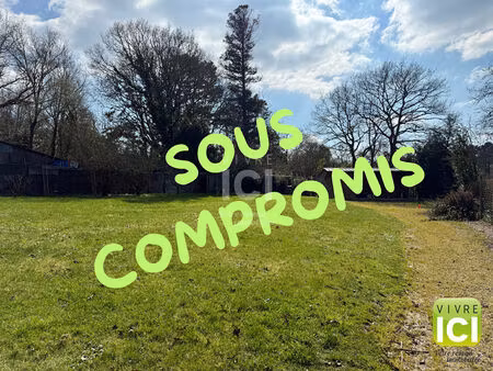 achat terrain 883m²