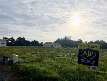 terrain à vendre