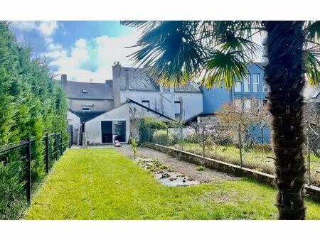 maison saint-nicolas-de-redon 111 m² t-5 à vendre  123 500 €