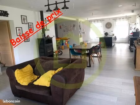maison 10 pièces 258 m²