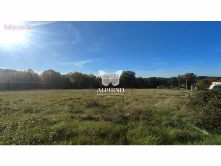 terrain 5 723 m² saint martial de valette