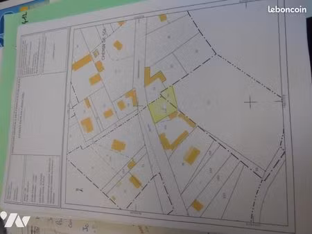 terrain 900 m² liencourt