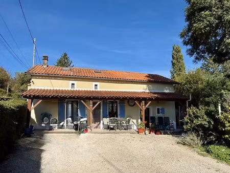 vente maison 7 pièces 144 m² chef-boutonne (79110)
