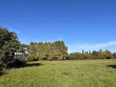 terrain constructible viabilisé à vendre