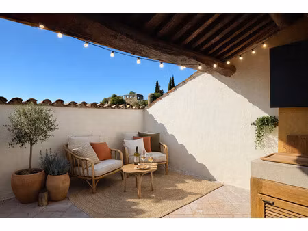 maison de village avec terrasse