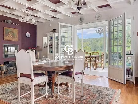 maison de maitre rénovée avec piscine