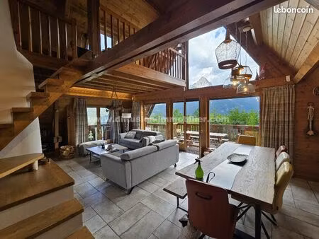 chalet 6 pièces 137 m²