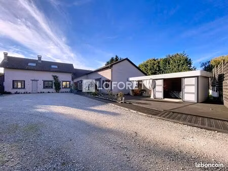 maison 7 pièces 160 m²