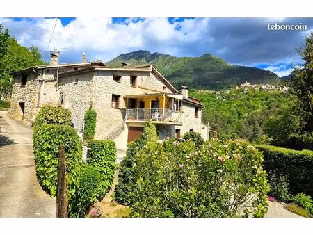 maison 5 pièces 101 m²