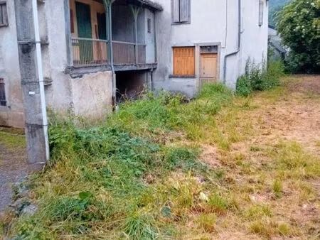 2 maisons mitoyennes avec jardin