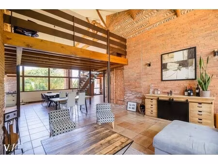 maison de luxe à vendre à gauré