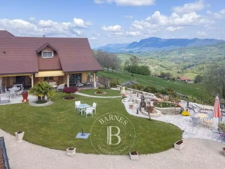 maison de luxe à vendre à saint-pierre-d'alvey