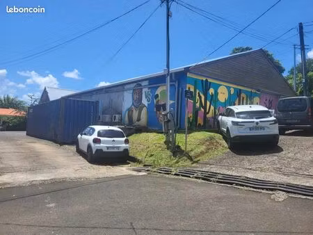 local bureaux 574 m²