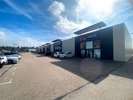 a louer local commercial 300m2 à davézieux