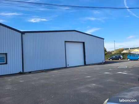 local commercial 337m2 sur route n10