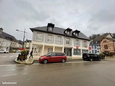 appartement 6 pièces 151 m²