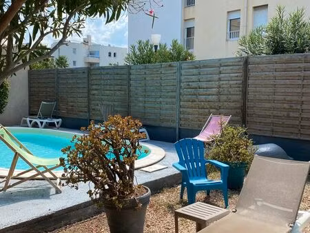 maison   centre ville   150 m de la plage   piscine