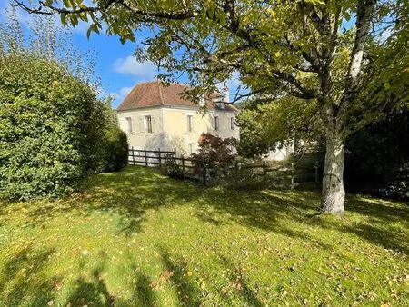 propriété 5 pièces 200 m²