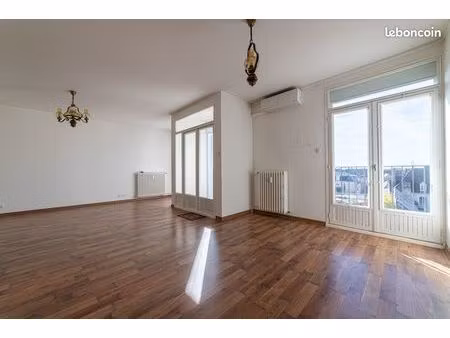 appartement 3 pièces 93 m²