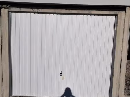 parking 13 m² exincourt